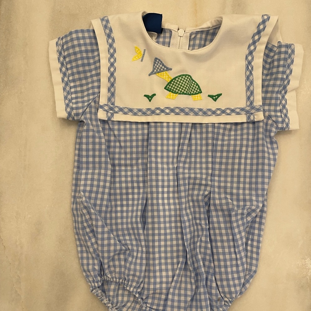 Baby boys romper Robert Jackson brand 9 months vintage